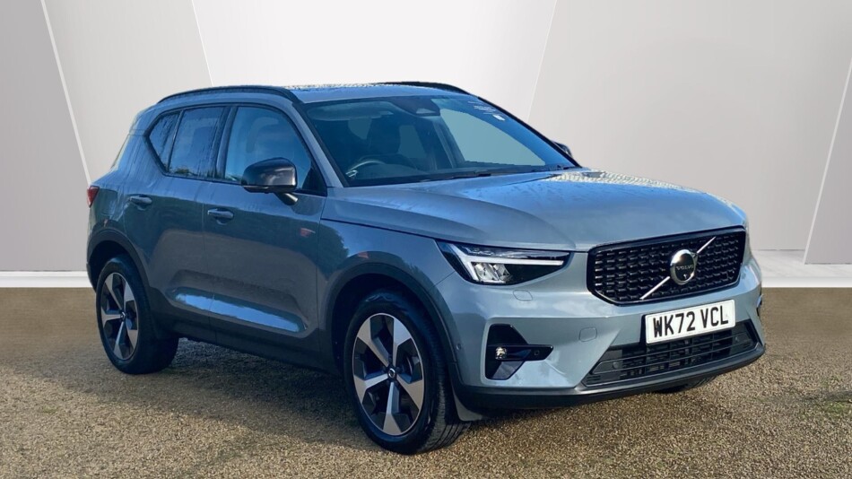 Volvo XC40 2.0 B4P Ultimate Dark 5dr Auto Petrol Estate